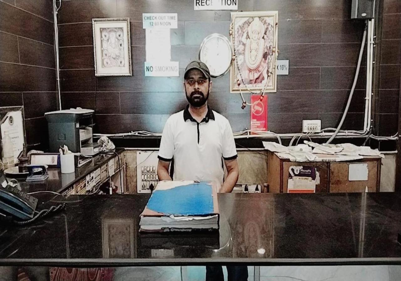 Hotel International Neelam Near New Delhi Railway Station Eksteriør billede