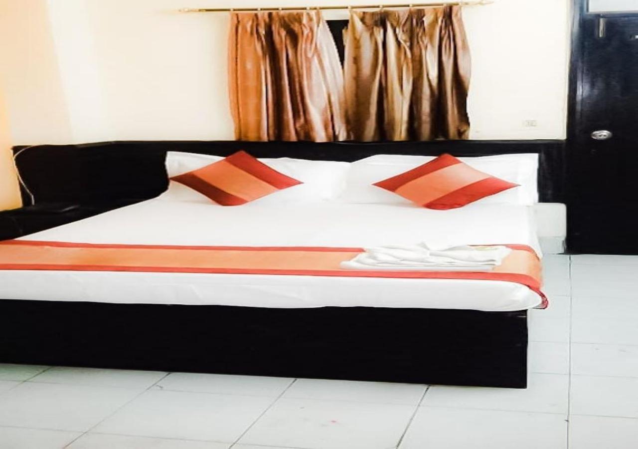 Hotel International Neelam Near New Delhi Railway Station Eksteriør billede