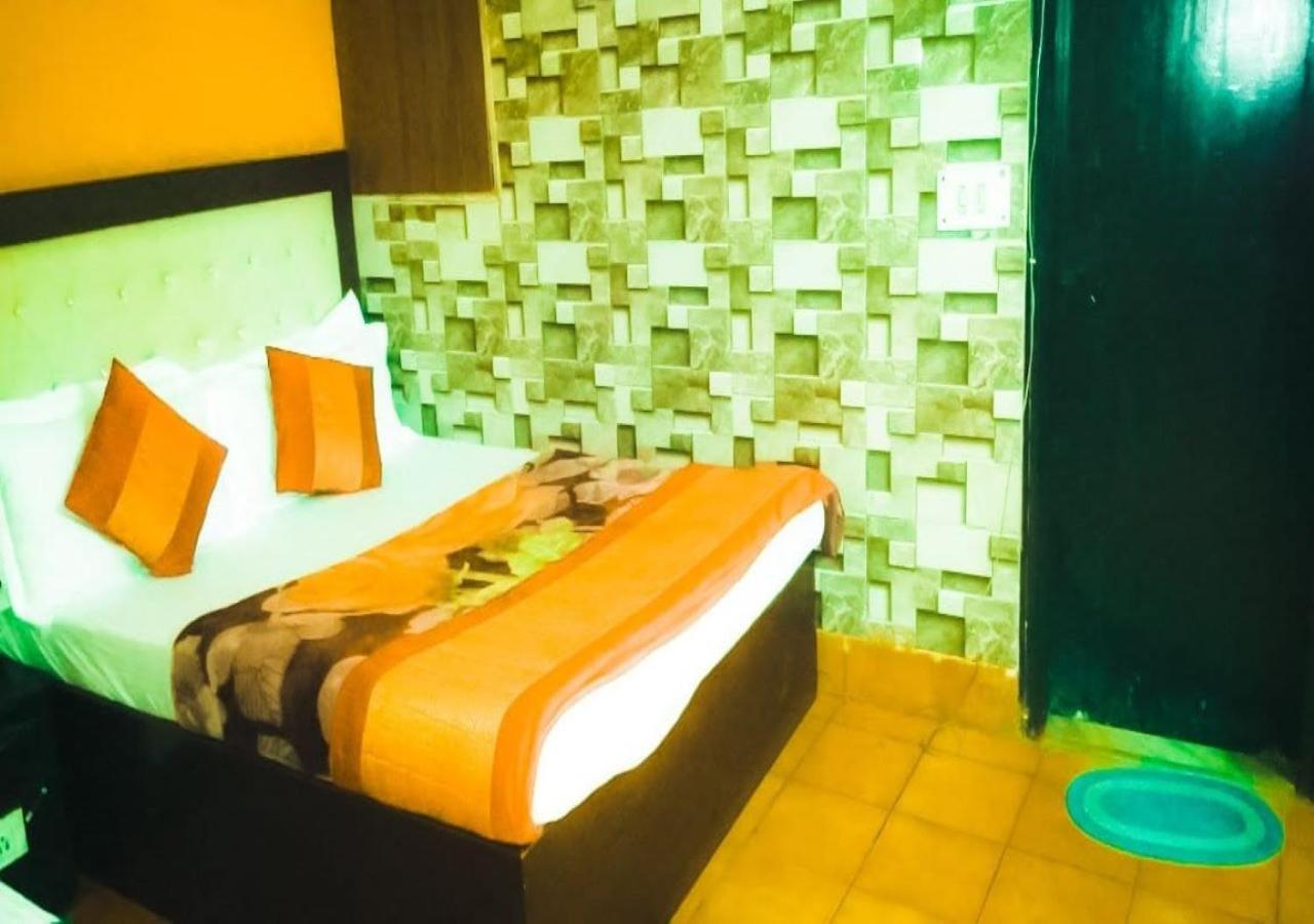 Hotel International Neelam Near New Delhi Railway Station Eksteriør billede