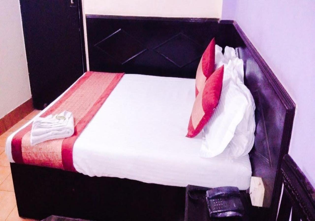 Hotel International Neelam Near New Delhi Railway Station Eksteriør billede