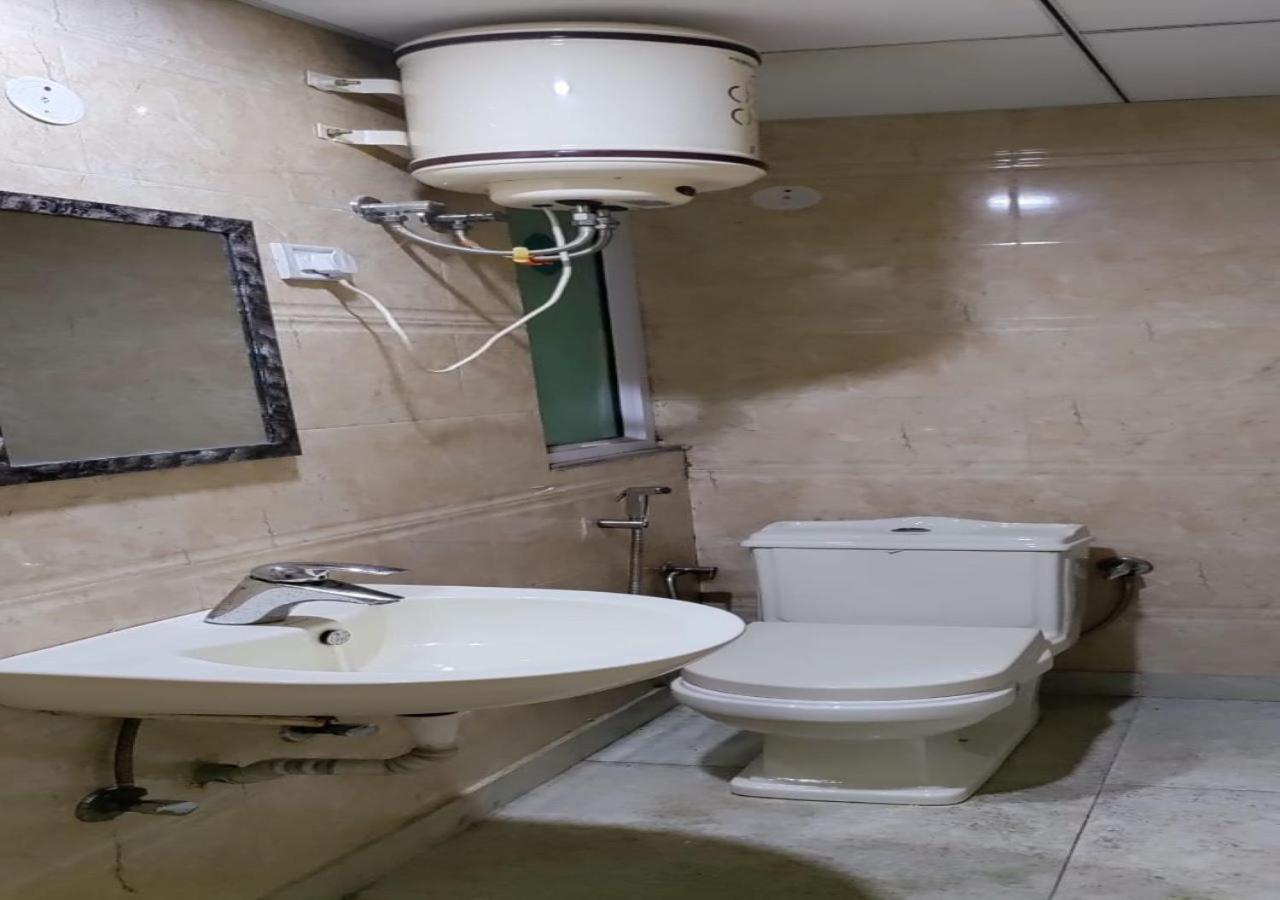 Hotel International Neelam Near New Delhi Railway Station Eksteriør billede