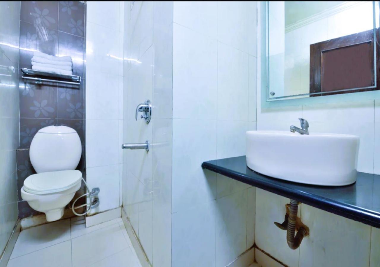 Hotel International Neelam Near New Delhi Railway Station Eksteriør billede